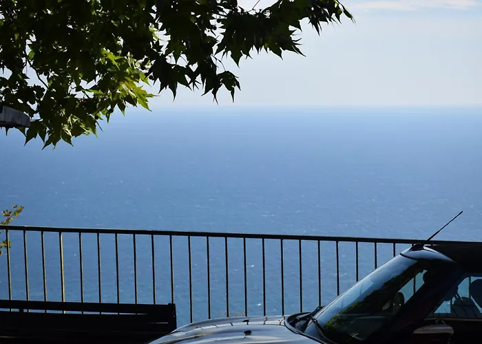 Fiori - Privata Vista Mare Design Moderno